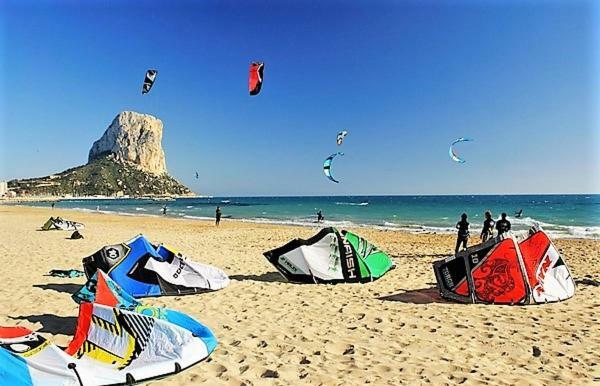 Apartamento con excelentes vistas Calpe Bagian luar foto