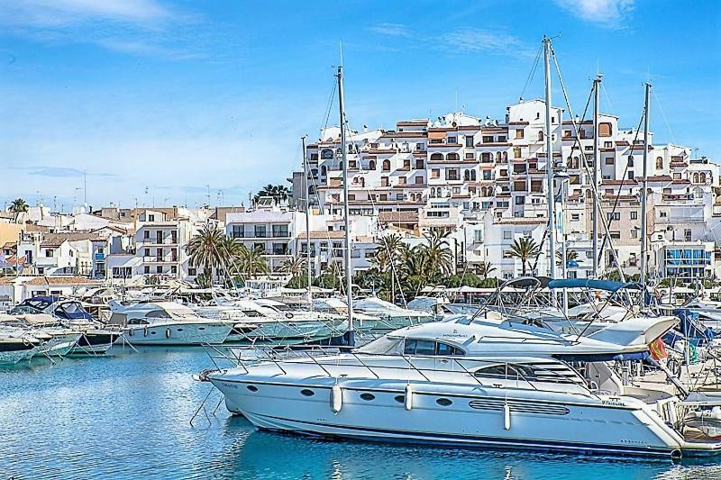 Apartamento con excelentes vistas Calpe Bagian luar foto